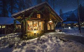 Sleeping Lady Mountain Resort